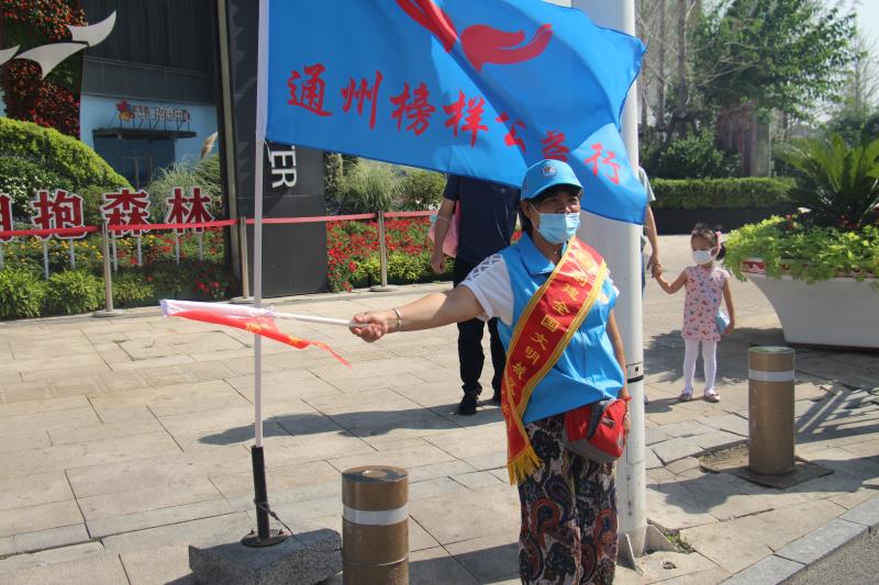 <strong>尻东北女人</strong>